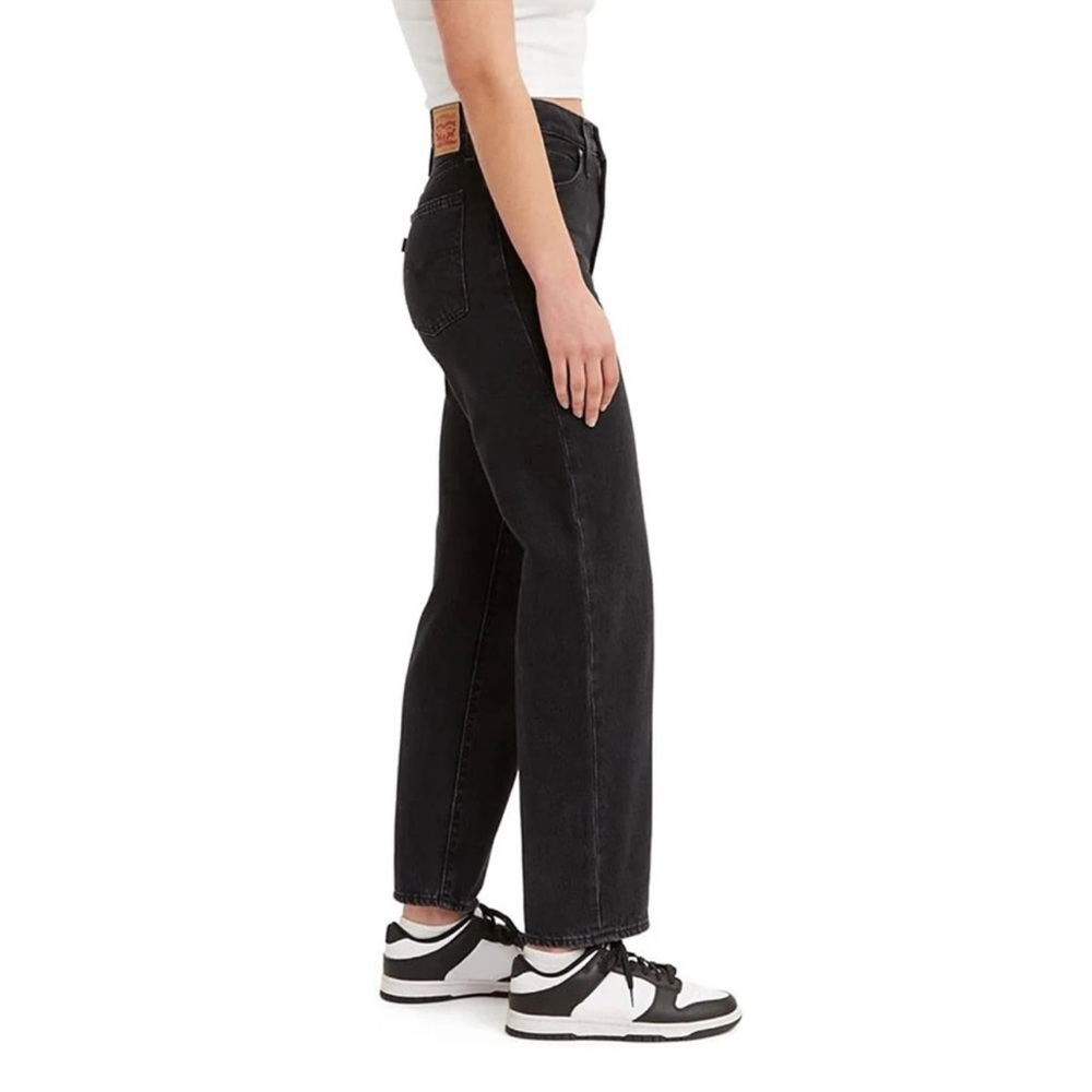 Levi's 94 Baggy Black Straight Leg High-Rise Jeans - Women's